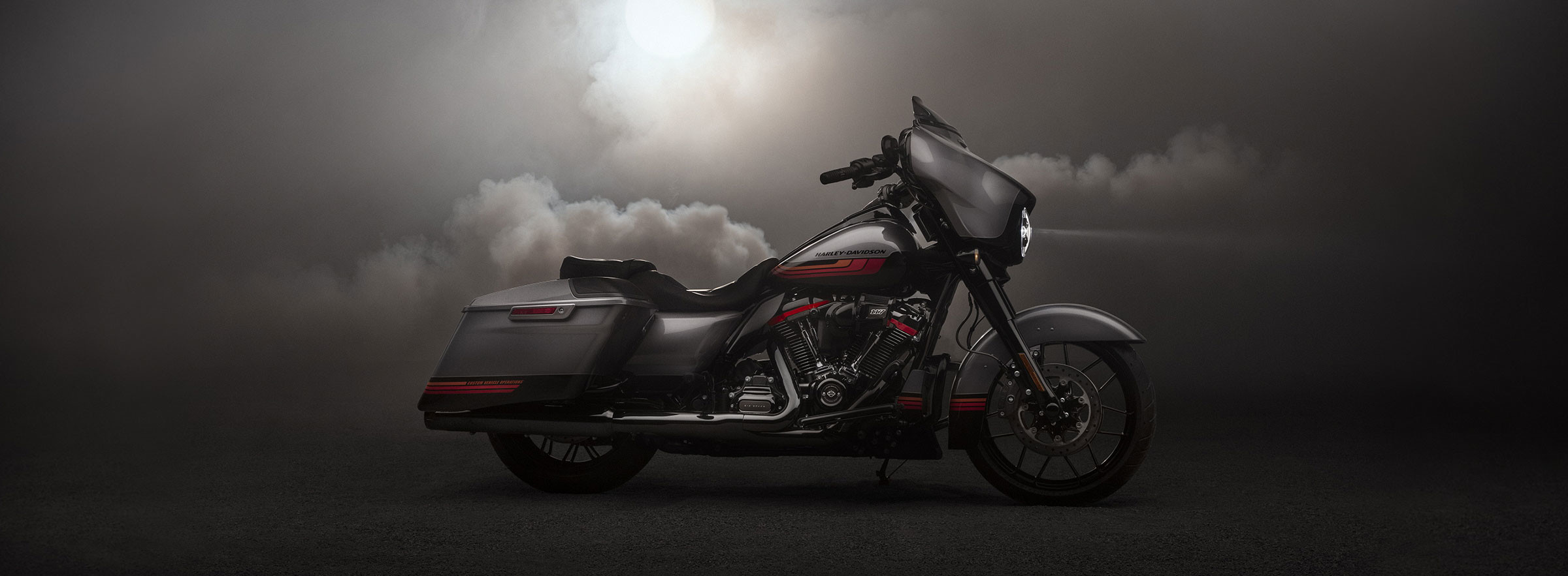 CVO<sup>™</sup> Street Glide<sup>®</sup>