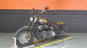 FXBB 2019 Street Bob® thumb 1