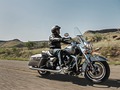 2016 Harley-Davidson® FLHR Road King® thumbnail