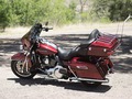 2016 Harley-Davidson® FLHTK Ultra Limited thumbnail